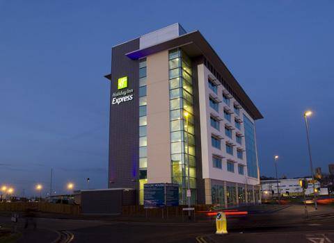Holiday Inn Express Lincoln City Centre, an IHG Hotel reception